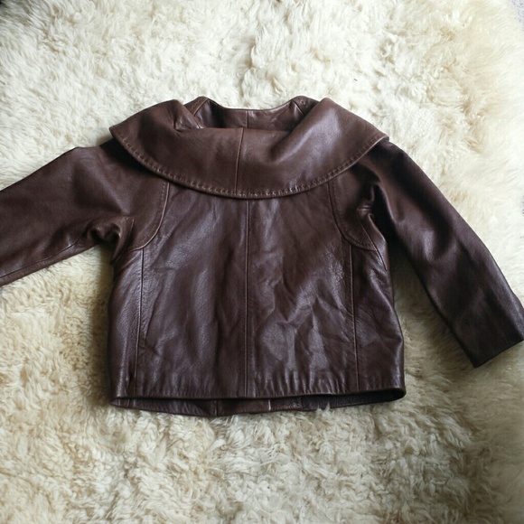 BcbgMaxazria Brown leather jacket cropped soft buttons elegant classic size XS - Picture 6 of 13